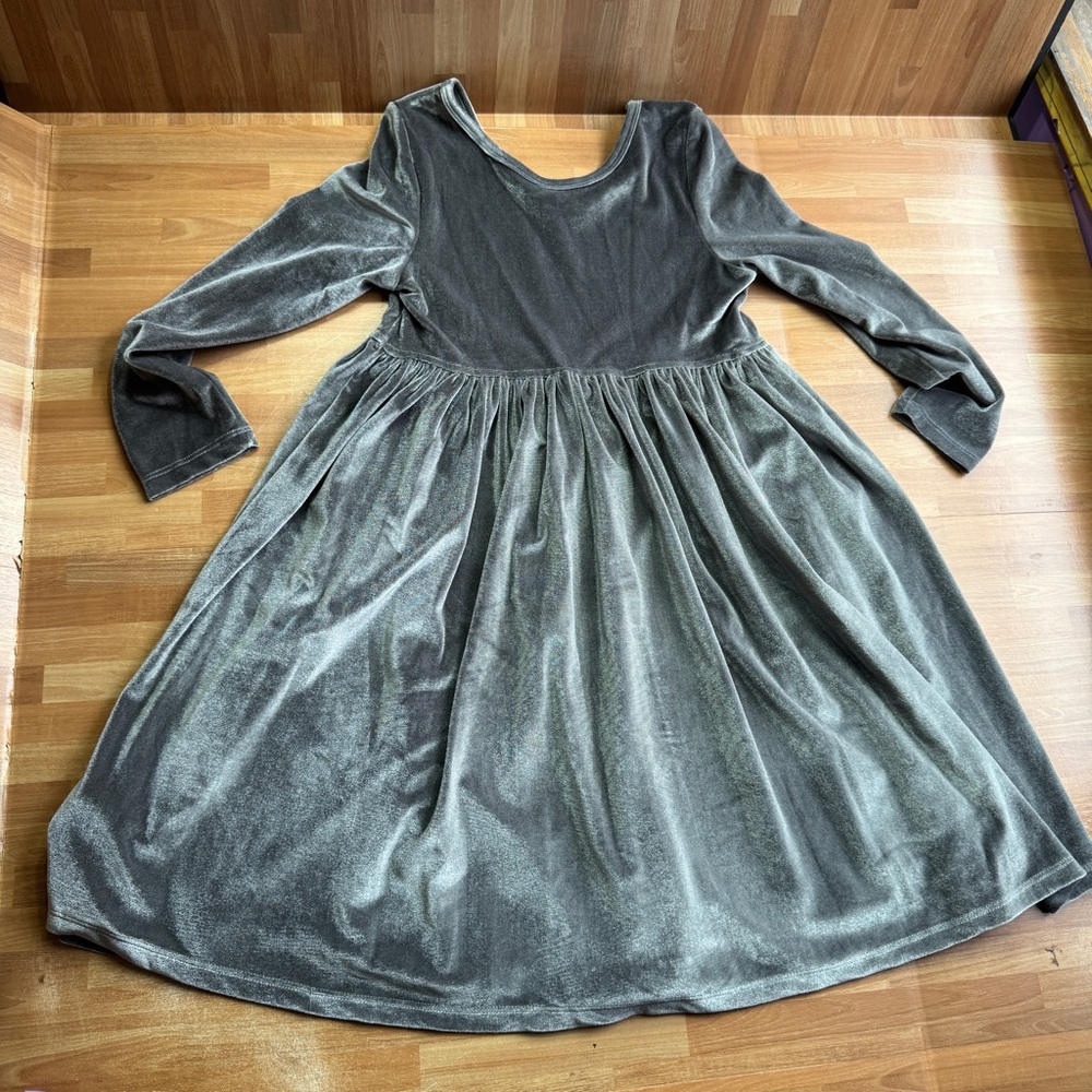 Pink chicken velour gray long sleeve fit & flare dress size 10y - Picture 2 of 7